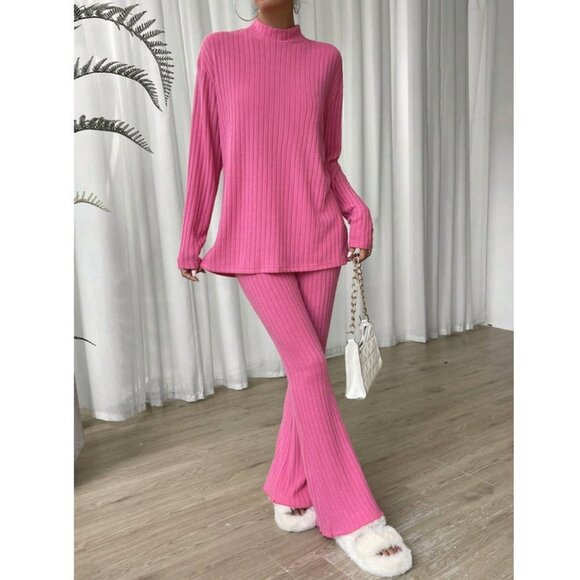 Contemporary Mock Neck Drop Shoulder Tee & Pants Coord Set Pink - Picture 3 of 5